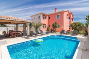Villa Tina 5 Sissano
